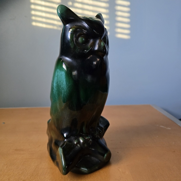 Vintage Blue Mountain Pottery Owl Statue green drip glaze bird wise cottage - Picture 5 of 14
